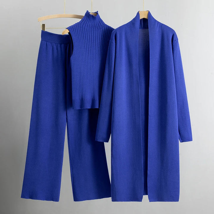 Three-Piece Set "Naya"