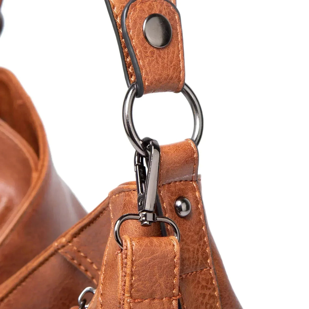 Leather Shoulder Bag "Brynn"