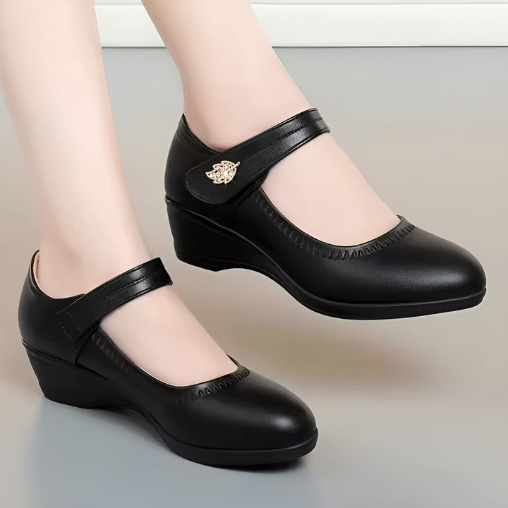 PU Leather Shoes "Olivia"
