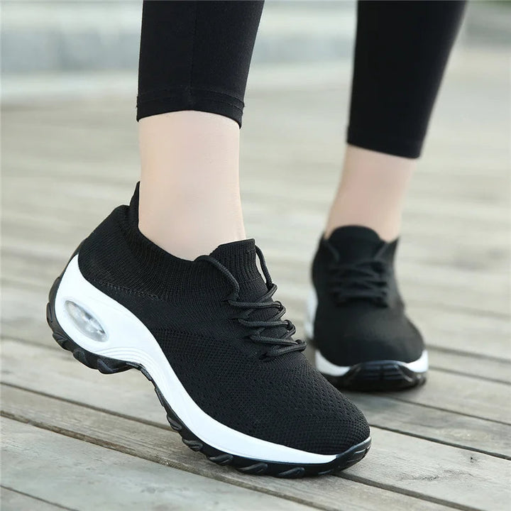 Orthopedic Sneakers "Nyla"