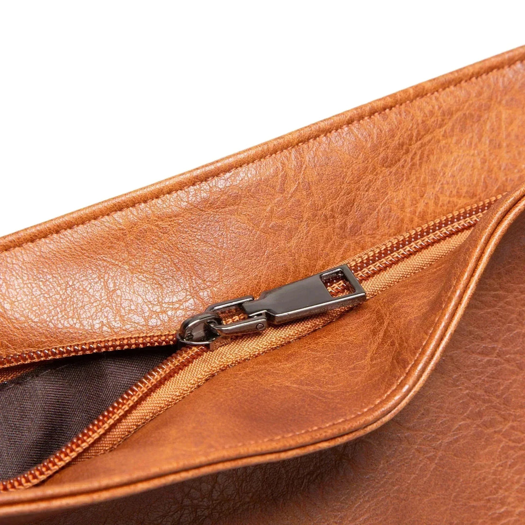 Leather Shoulder Bag "Brynn"